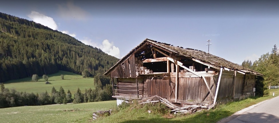 Geschlossener Bauernhof in Taisten