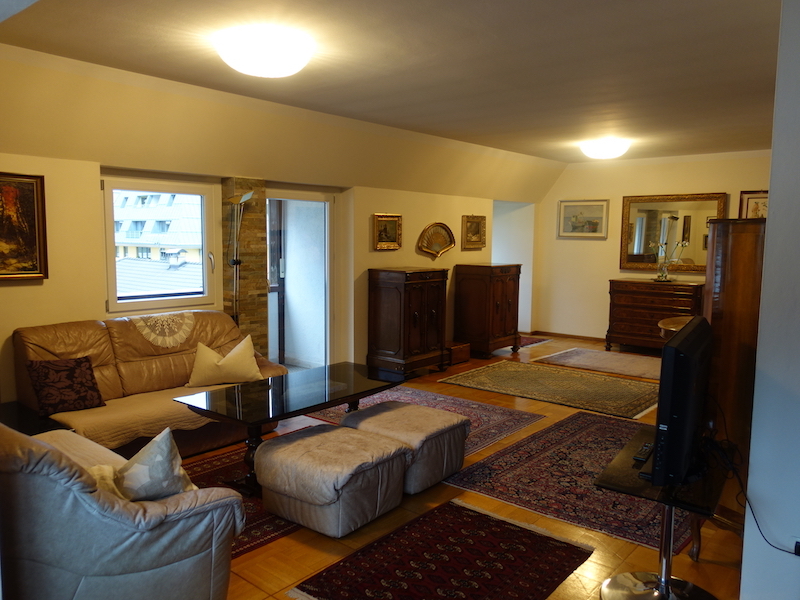 Große Dachgeschosswohnung Nähe Krankenhaus in Bruneck