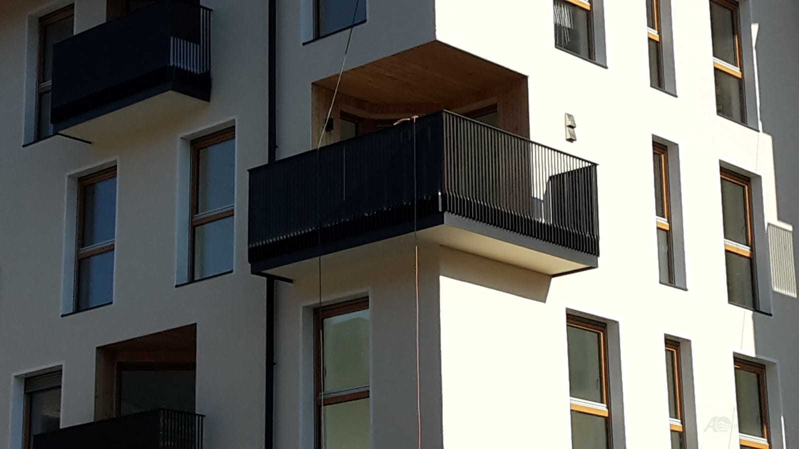Neue großzügige Dreizimmerwohnung in sonniger, zentraler Lage von Percha - WG 1