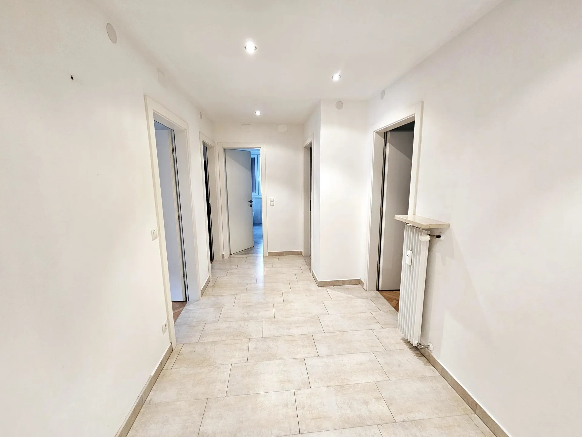 Möblierte, sofort beziehbare Vierzimmerwohnung mit Balkon in Gossensaß