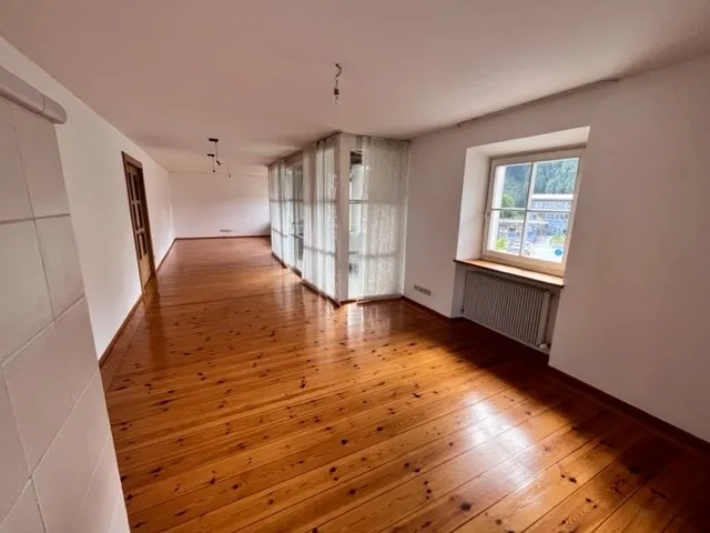 SÜDTIROL: exklusive Familienwohnung in zentraler Lage in Gossensaß