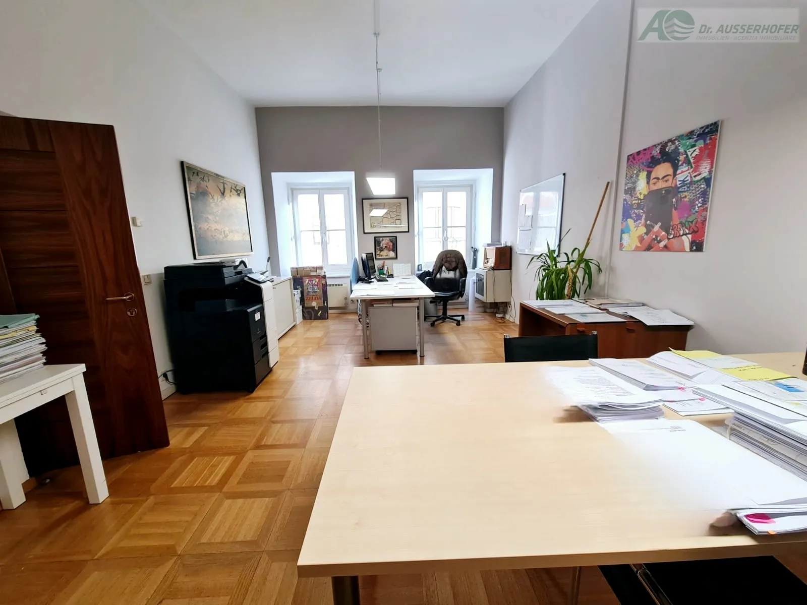 Helles Bürolokal im Stadtzentrum von Sterzing