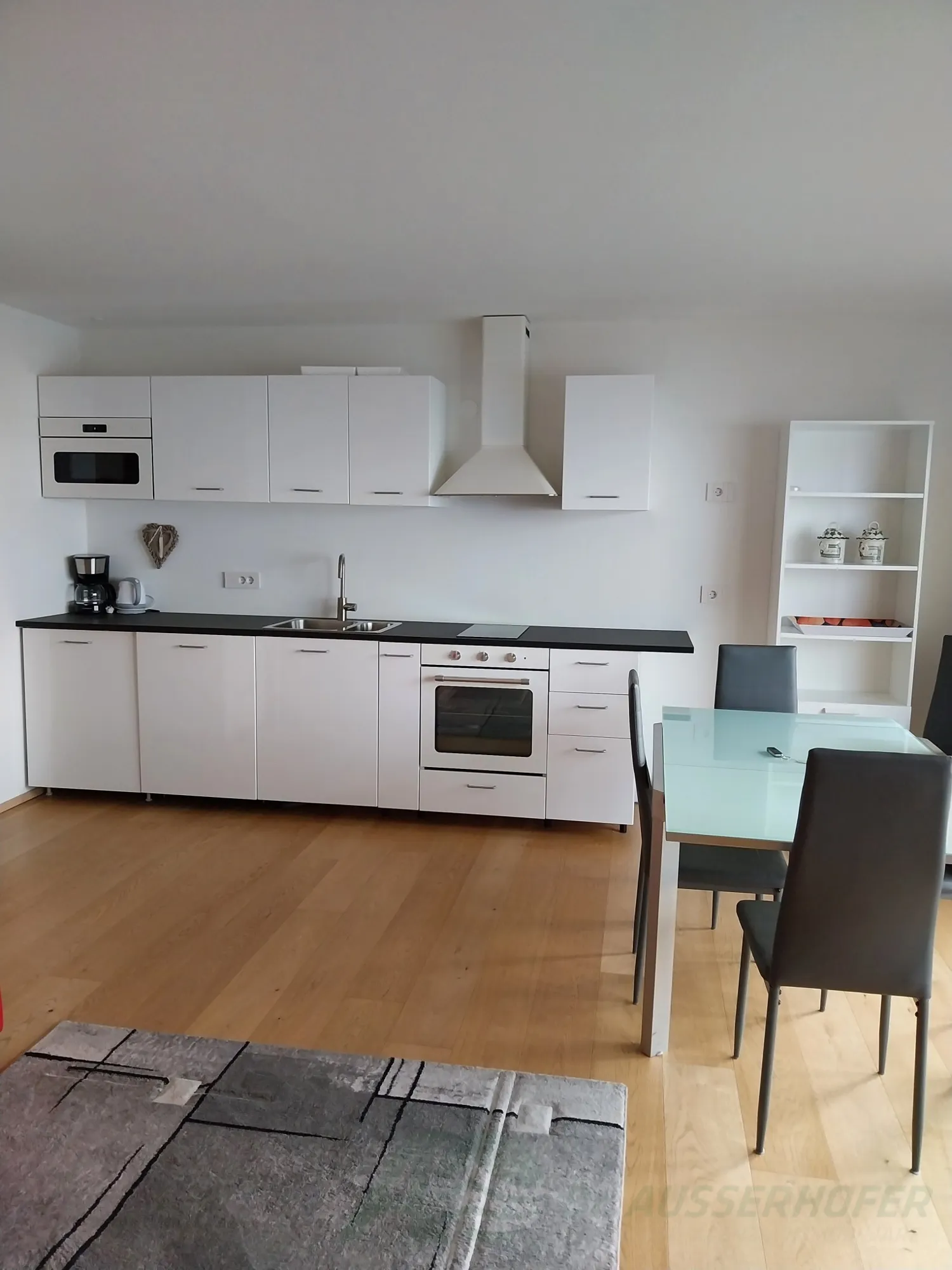 Neue, moderne und großzügige Dreizimmerwohnung mit herrlicher Aussicht in Trens/Freienfeld