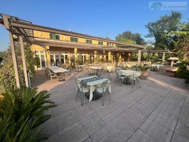 GARDASEE: Pension mit Restaurant und herrlicher Terrasse mit phantastischem Ausblick
