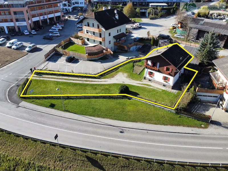 Alleinstehendes Haus mit großem Garten und Blick auf den Kronplatz