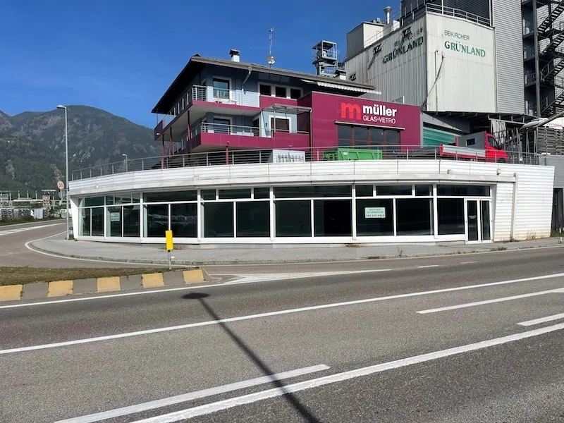 Vielseitig nutzbare Gewerbefläche mit Lager in TOP-Lage am Nordring in Bruneck